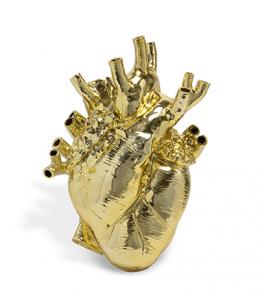 Golden heart-shaped art vase - Marcantonio design